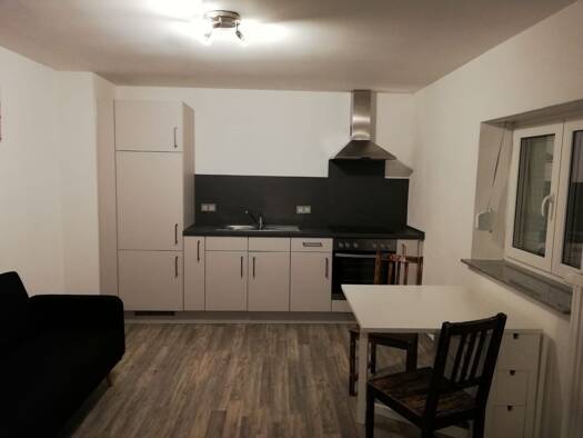 Wohnung zur Miete 400 € 1 Zimmer 37 m² Geschoss EG/3 frei ab sofort Metzdorf Kulmbach 95326