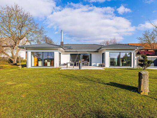 Bungalow zum Kauf 710.000 € 5 Zimmer 170 m² 1.173 m² Grundstück Reuth Hochstadt am Main 96272