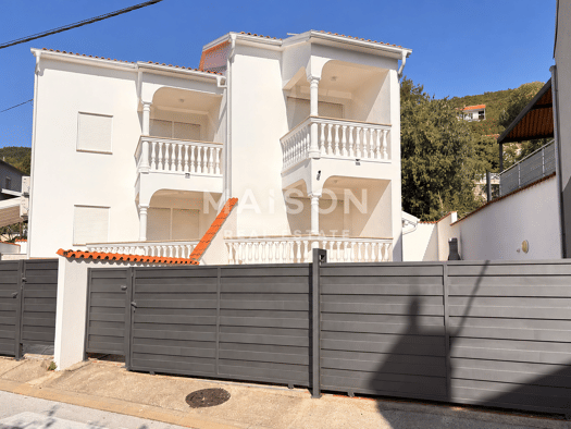 Doppelhaushälfte zum Kauf 450.000 € 3 Zimmer 160 m² Grundstück Crikvenica 51260