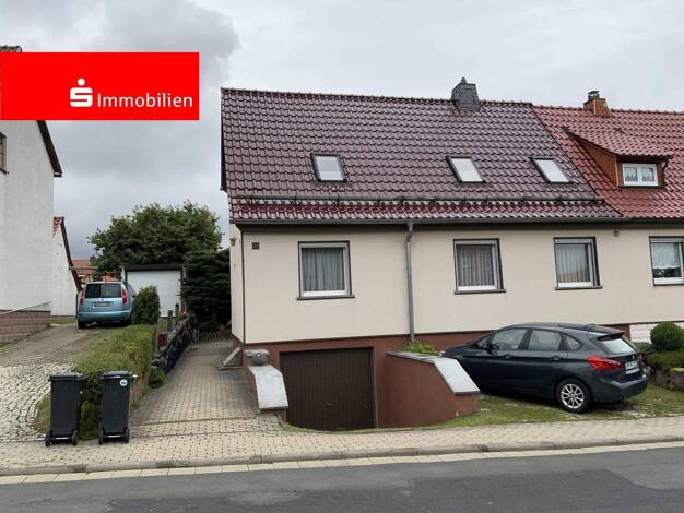 Doppelhaushälfte zum Kauf 175.000 € 6 Zimmer 130 m² 618 m² Grundstück Zella-Mehlis 98544