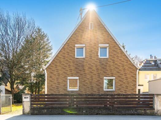 Einfamilienhaus zum Kauf 1.590.000 € 5 Zimmer 137,4 m² 790 m² Grundstück Trudering-Riem München 81825