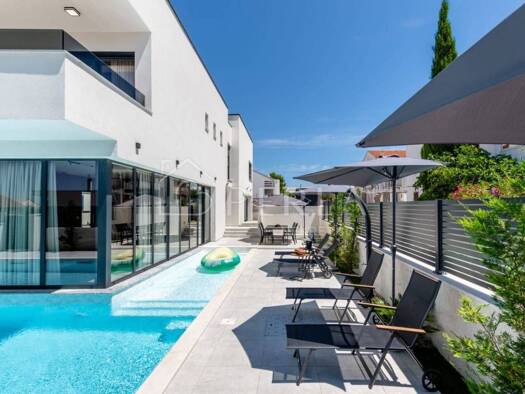 Haus zum Kauf 930.000 € 4 Zimmer 261 m² Mulo, Vrsi Vrsi