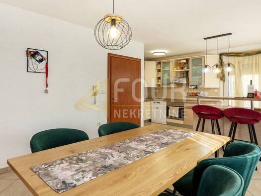Wohnung zum Kauf 270.000 € 4 Zimmer 102 m² Marinici, Viskovo Viškovo