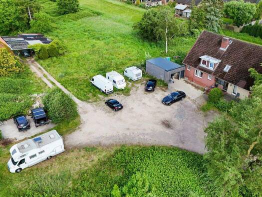 Einfamilienhaus zum Kauf 450.000 € 12 Zimmer 449 m² 4.800 m² Grundstück Bützfleth Stade 21683