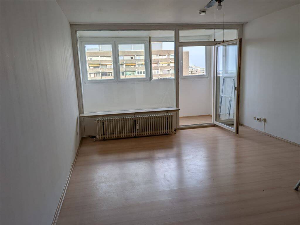 Property thumbnail 5