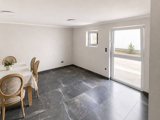 Einfamilienhaus zum Kauf 342.500 € 9 Zimmer 230 m² 480 m² Grundstück Tiefenbach Braunfels 35619