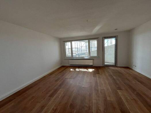 Wohnung zur Miete 450 € 1 Zimmer 42 m² 13. Geschoss frei ab sofort Osloer Str. 6 Chorweiler Köln 50765