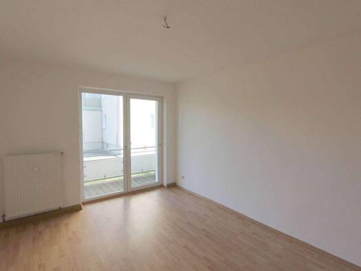 Studio zur Miete 399 € 3 Zimmer 67 m² 2. Geschoss Rathenaustraße 39 Debschwitz Gera 07548