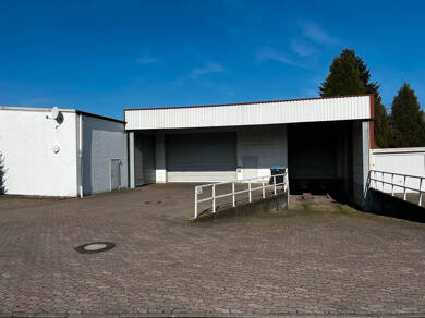 Lagerhalle zur Miete 4 € 1.396 m² Lagerfläche teilbar ab 450 m² Schötmar Bad Salzuflen 32108