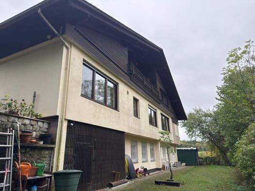 Einfamilienhaus zum Kauf 380.000 € 9 Zimmer 331 m² 1.000 m² Grundstück Freienfels Weinbach 35796