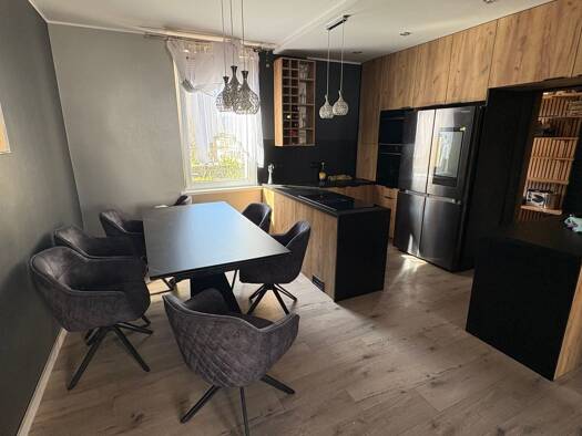 Einfamilienhaus zum Kauf 254.000 € 7 Zimmer 305 m² 220 m² Grundstück Werdau Werdau 08412