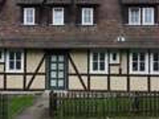 Wohnung zur Miete 290 € 2 Zimmer 35,2 m² frei ab sofort Glück-Auf-Platz 5 Sontra Sontra 36205