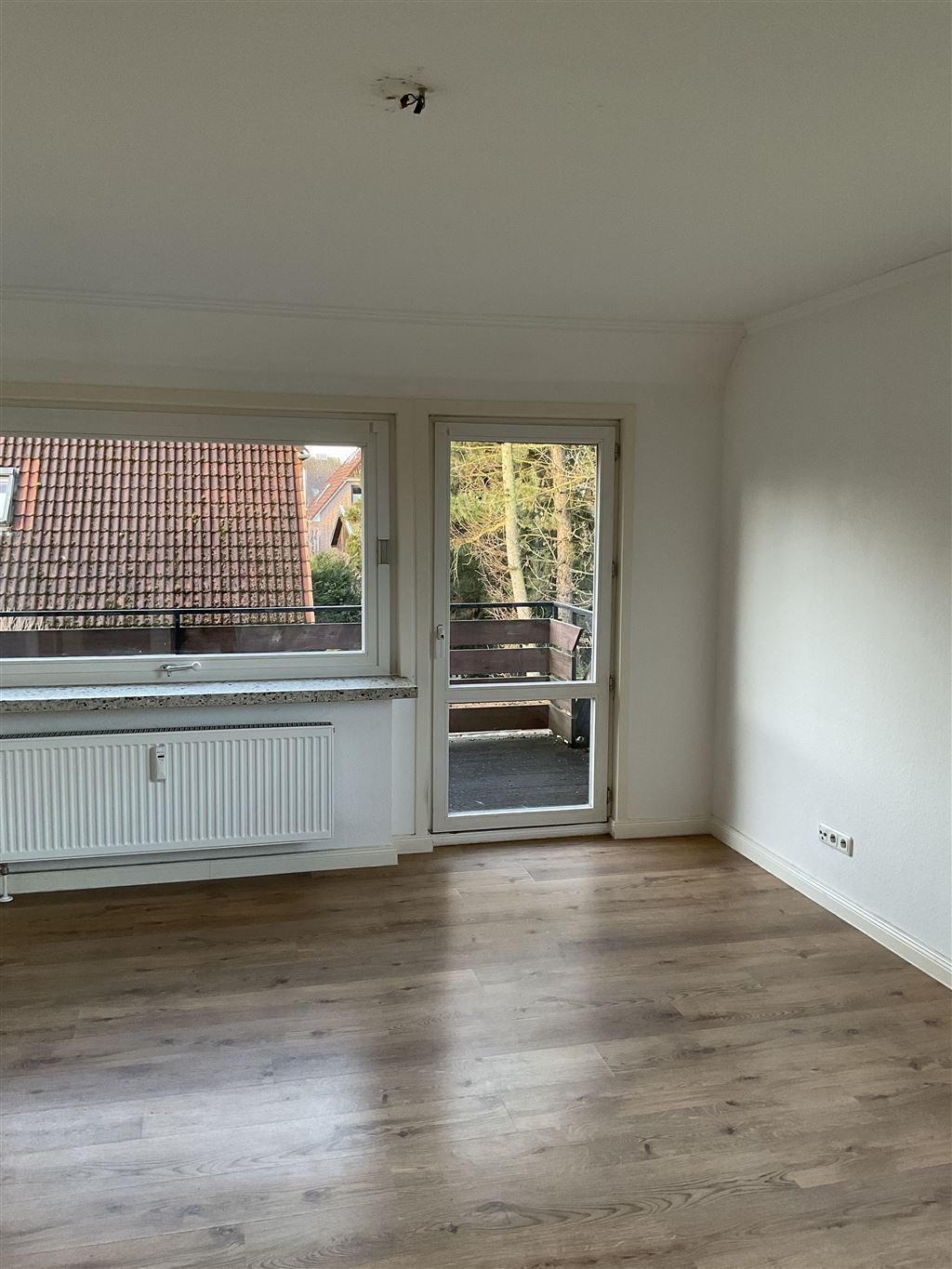 Wohnung zur Miete 514 € 2 Zimmer 60,5 m²<br/>Wohnfläche 1.<br/>Geschoss 15.02.2025<br/>Verfügbarkeit Hempbarg 24 Übriges Stade Stade 21680