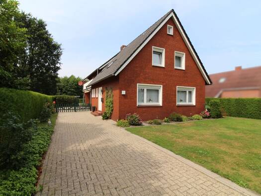 Einfamilienhaus zum Kauf 257.000 € 6 Zimmer 178 m² 1.164 m² Grundstück Flachsmeer Westoverledingen 26810