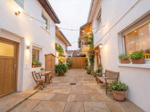 Mehrfamilienhaus zum Kauf 449.000 € 6 Zimmer 253,7 m² 360 m² Grundstück frei ab 01.06.2026 Dalheim 55278