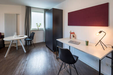 WG-Zimmer zur Miete Wohnen auf Zeit 920 € 31 m² 5. Geschoss frei ab 01.06.2025 Michaelkirchstraße 21 Mitte Berlin 10179
