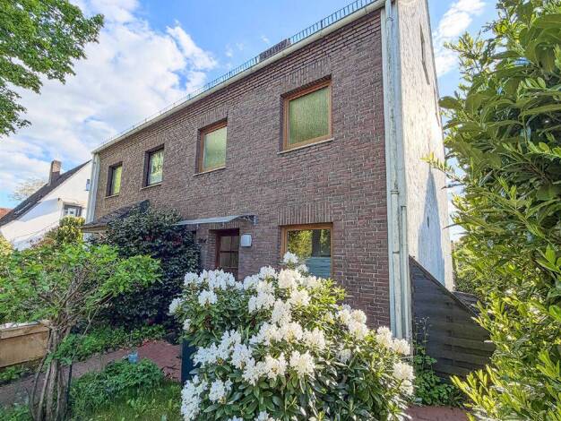 Doppelhaushälfte zum Kauf 175.000 € 4 Zimmer 100 m² 373 m² Grundstück Farge Nord 28777