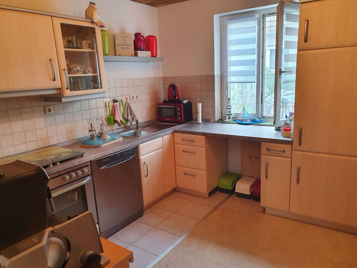 Immobilie in Krumbach (Schwaben) - Verkauf gegen ihr Kaufangebot - Schöne DHH in Stadtlage - Bild 2