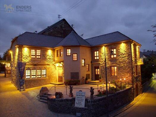 Wohnung zur Miete 720 € 1 Zimmer 45 m² Longuich 54340