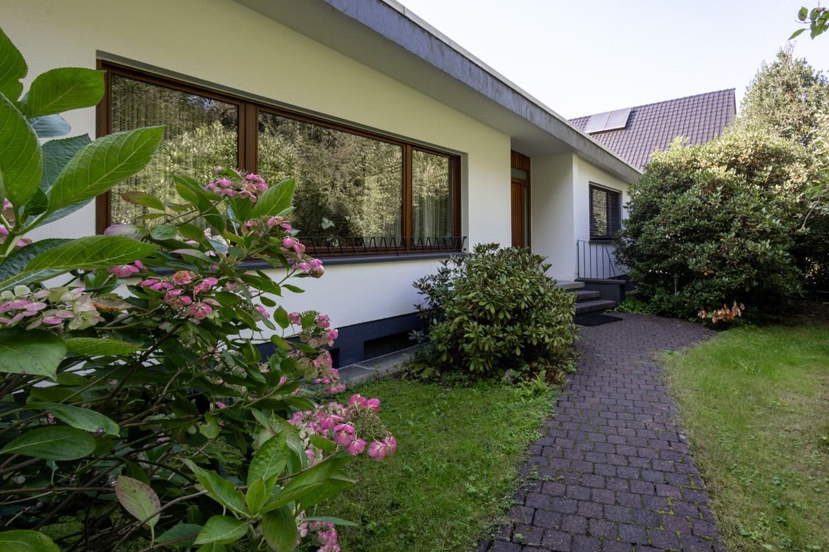 Einfamilienhaus zum Kauf 889.000 € 3 Zimmer 118 m²<br/>Wohnfläche 1.567 m²<br/>Grundstück Katterbach Bergisch Gladbach 51467