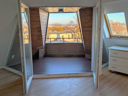 Wohnung zur Miete 990 € 3 Zimmer 84,5 m² Geschoss 4/4 frei ab sofort Klopstockstraße 22 Cotta Dresden 01157