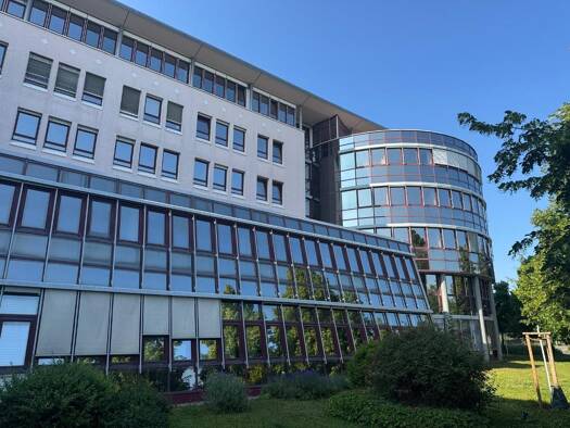 Bürofläche zur Miete provisionsfrei 13,50 € 1.174,2 m² Bürofläche teilbar ab 440,4 m² Erfurt 99098