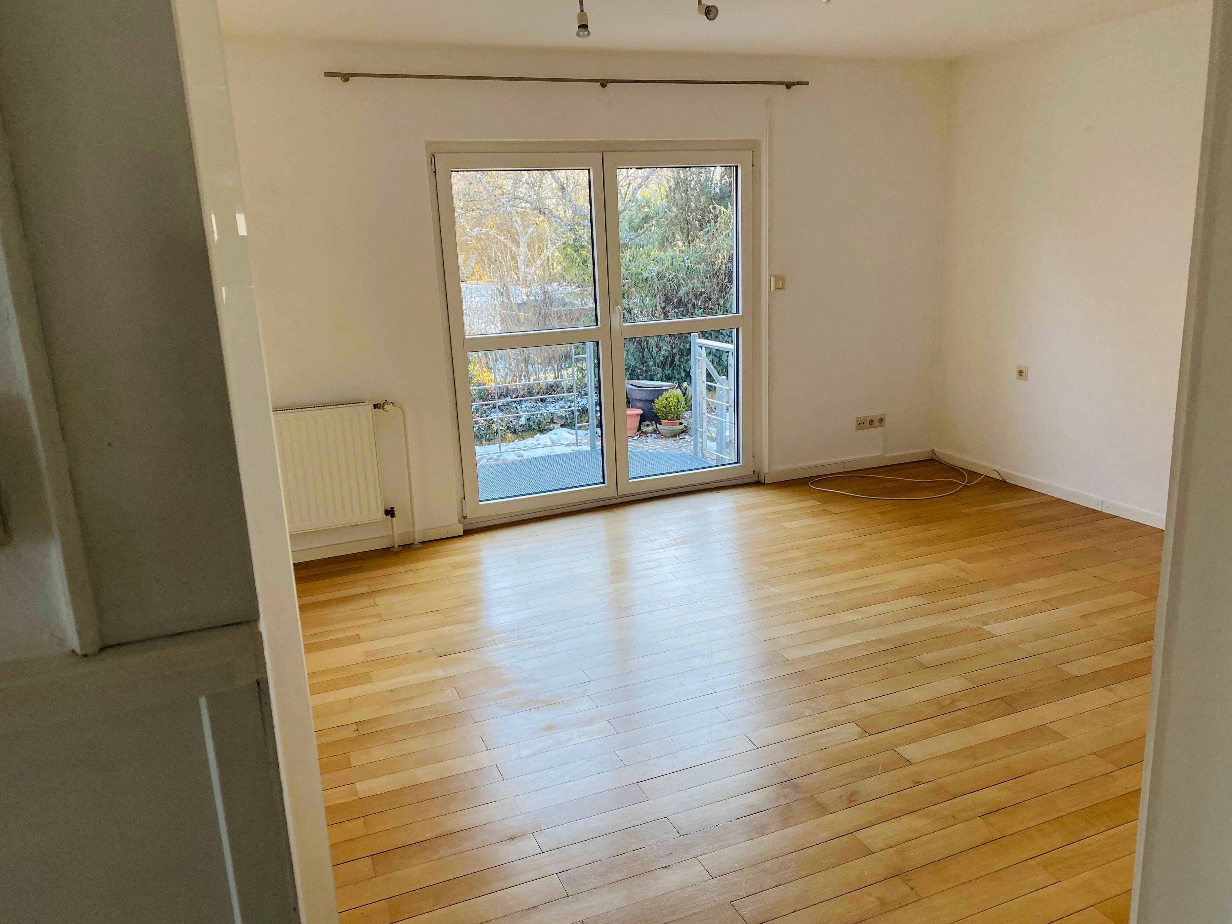 Studio zur Miete 700 € 2 Zimmer 75 m²<br/>Wohnfläche 1.<br/>Geschoss Sigmaringer Strasse 8 Winterlingen Winterlingen 72474