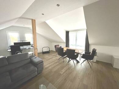 Wohnung zur Miete 765 € 2 Zimmer 77,3 m² Dachgeschoss, 2. Geschoss frei ab 01.08.2025 Gau-Weinheim 55578