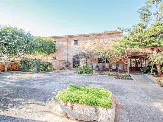 Hotel zum Kauf 6.500.000 € 13 Zimmer ses Salines 07640