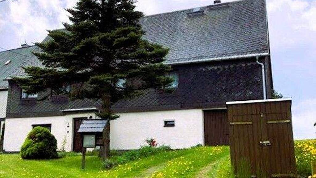 Bauernhaus zum Kauf 69.000 € 5 Zimmer 150 m² 1.490 m² Grundstück Marienberg Marienberg OT Satzung 09496