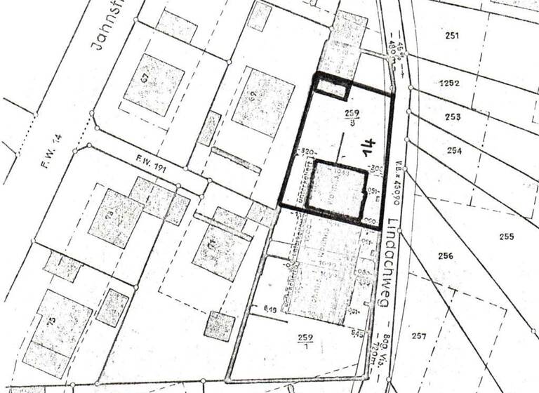 Haus zum Kauf 650.000 € 5,5 Zimmer 190 m² 395 m² Grundstück frei ab 01.05.2026 Lindachweg 14 Stetten Leinfelden-Echterdingen 70771