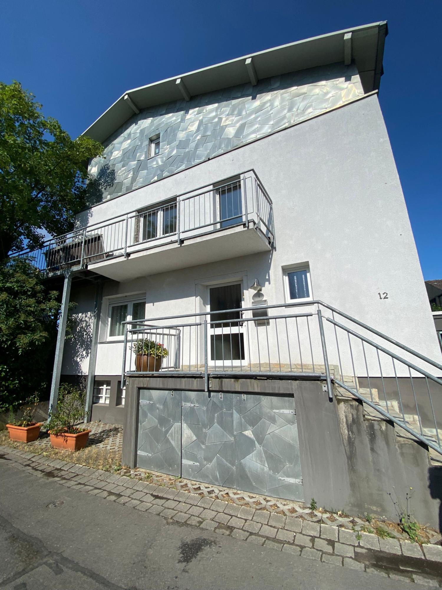 Immobilie zum Kauf als Kapitalanlage geeignet 995.000 € 5 Zimmer 247,5 m²<br/>Fläche Holzbüttgen Kaarst 41564