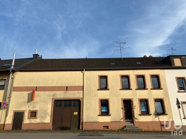 Reihenmittelhaus zum Kauf 299.000 € 7 Zimmer 165 m² 1.157 m² Grundstück Mannebacherstr. 7 Tawern Tawern 54456