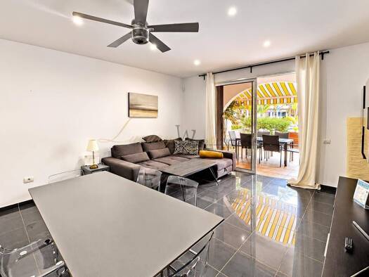 Chalet zum Kauf 1.590.000 € 3 Zimmer 152 m² Avenida las Americas Arona 38650