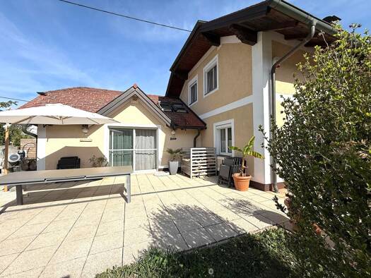 Einfamilienhaus zum Kauf 599.000 € 7 Zimmer 184 m² 1.403 m² Grundstück Braunau am Inn 5282