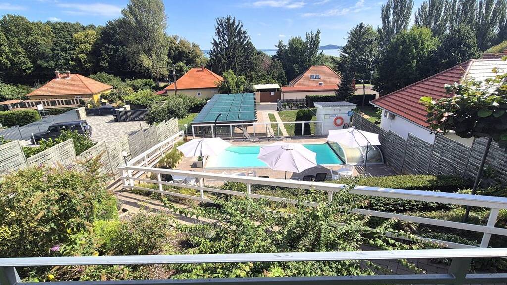 Haus zum Kauf provisionsfrei 720.000 € 6 Zimmer 240 m² 833 m² Grundstück Park Badacsonytomaj 8261