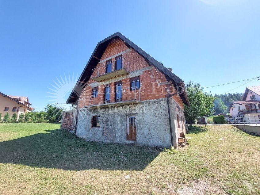 Haus zum Kauf 139.000 € 9 Zimmer 330 m²<br/>Wohnfläche 2.282 m²<br/>Grundstück Rakovica center