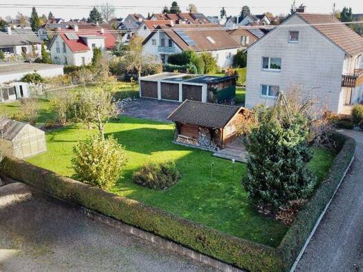 Mehrfamilienhaus zum Kauf 398.000 € 8 Zimmer 160 m² 1.139 m² Grundstück Dellmensingen Erbach 89155