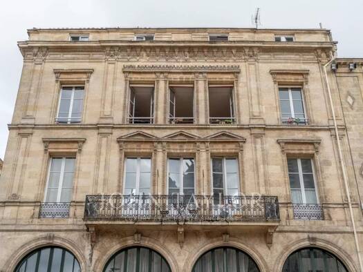 Wohnung zum Kauf 590.000 € 5 Zimmer 130 m² 3. Geschoss Centre ville Bordeaux 33000