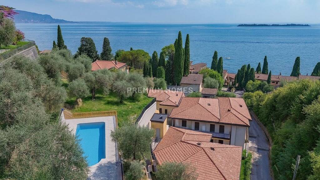 Wohnung zum Kauf 693.000 € 4 Zimmer 90 m² EG frei ab sofort Via Privata del Fontanone 21 Gardone Riviera 25083