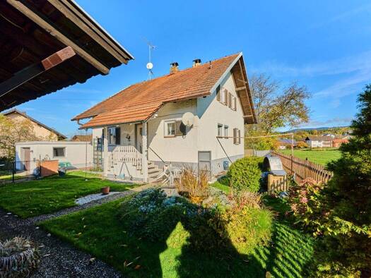 Einfamilienhaus zum Kauf 197.000 € 7 Zimmer 155,7 m² 615 m² Grundstück frei ab sofort Au vorm Wald Hunderdorf 94336