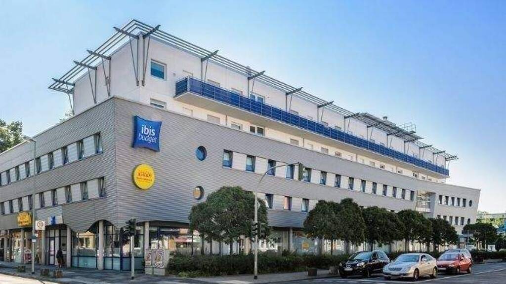 WG-Zimmer zur Miete 480 € 14 m² 2. Geschoss Kardinal-Galen-Straße Duissern Duisburg 47058