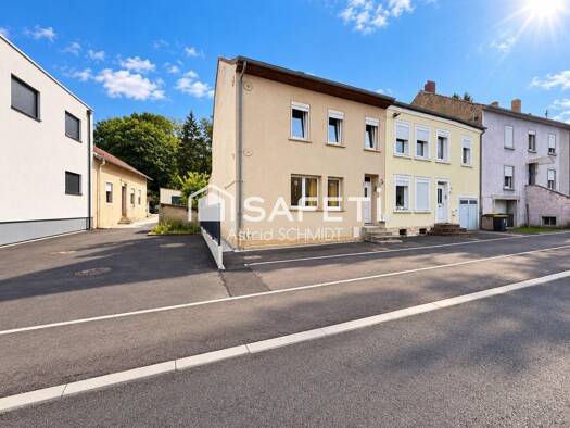 Reihenendhaus zum Kauf provisionsfrei 149.900 € 6 Zimmer 153 m² 630 m² Grundstück Dillingen Dillingen/Saar 57150