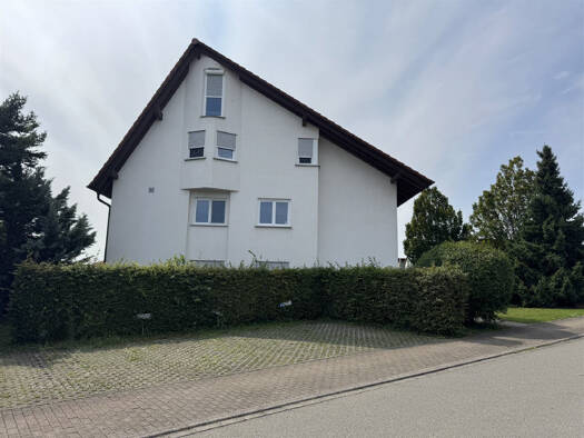 Wohnung zur Miete 1.160 € 3 Zimmer 82,8 m² 1. Geschoss frei ab 01.01.2026 Im Löhnen 36 Gottmadingen 78244