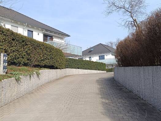 Terrassenwohnung zur Miete 1.450 € 3 Zimmer 86,6 m² Geschoss EG/2 frei ab 01.06.2026 Büchenbach Erlangen 91056