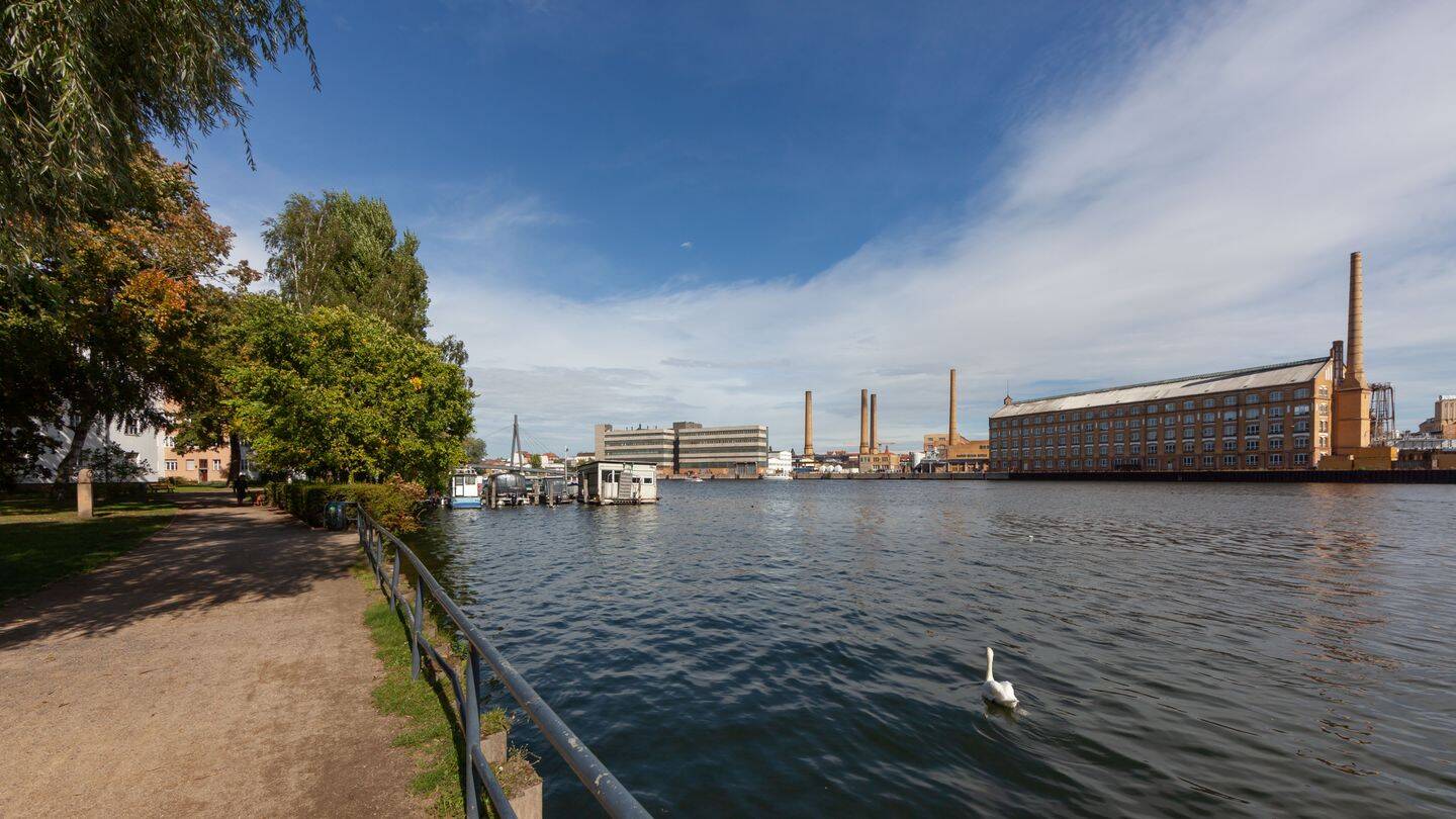 Property thumbnail 11