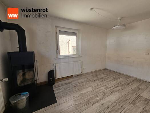 Einfamilienhaus zum Kauf 275.000 € 5,5 Zimmer 118,6 m² 189 m² Grundstück Neudingen Donaueschingen 78166
