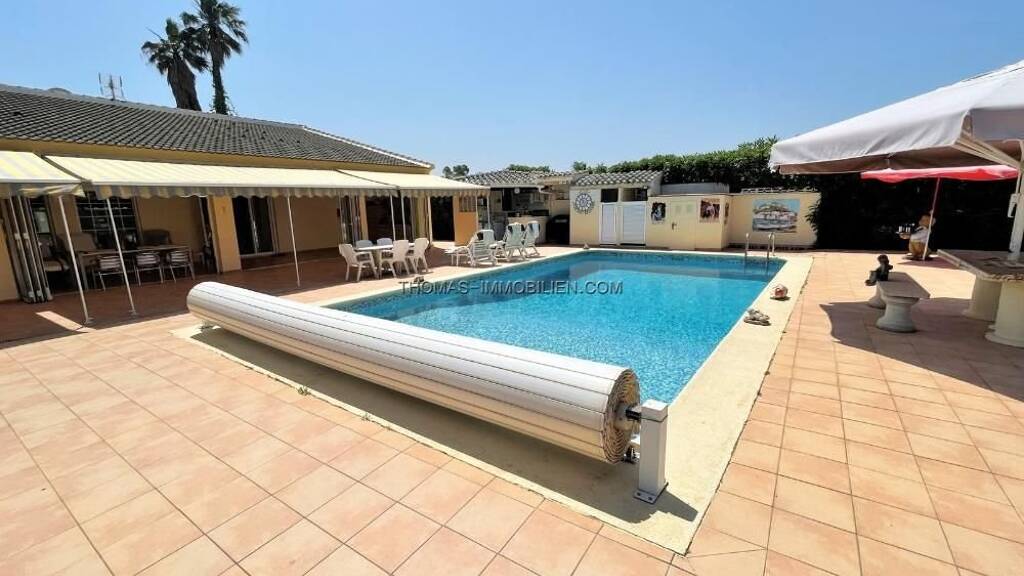 Villa zum Kauf 765.000 € 330 m² 2.000 m² Grundstück Els Poblets 03779