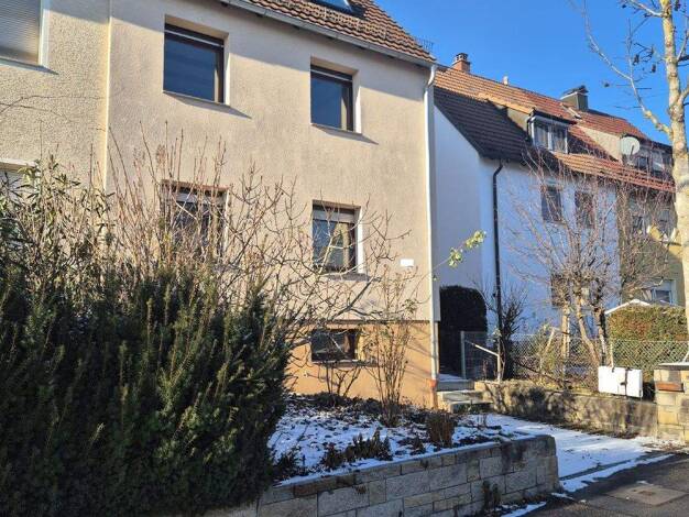 Mehrfamilienhaus zum Kauf 530.000 € 6 Zimmer 120 m² 270 m² Grundstück Luginsland Stuttgart 70327