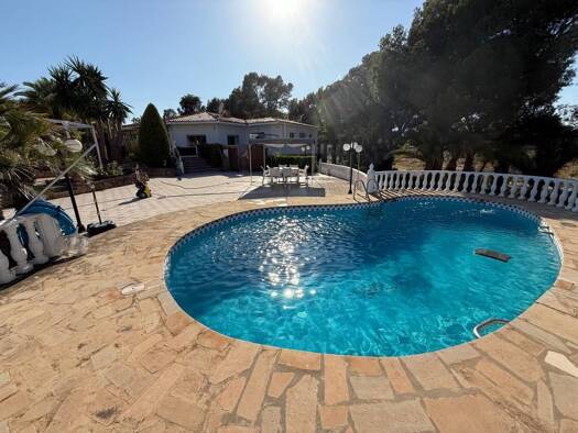 Chalet zur Miete 3.500 € 3 Zimmer 200 m² 5.816 m² Grundstück l'Alfàs del Pi 03580